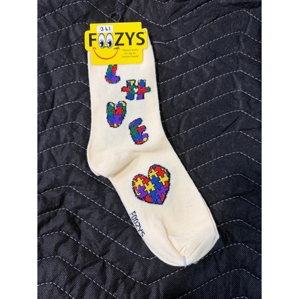 Foozys‎ Crew Socks Women Cream NWT Puzzle Piece Heart Autism Awareness FC-204